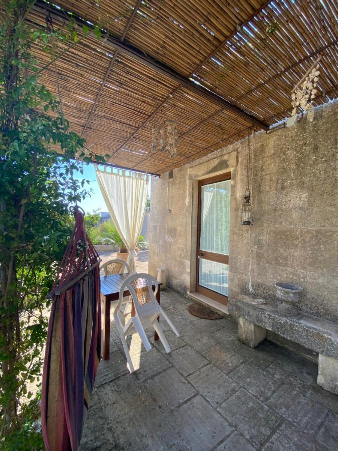 Masseria Montanari Carpignano Salentino Bagian luar foto