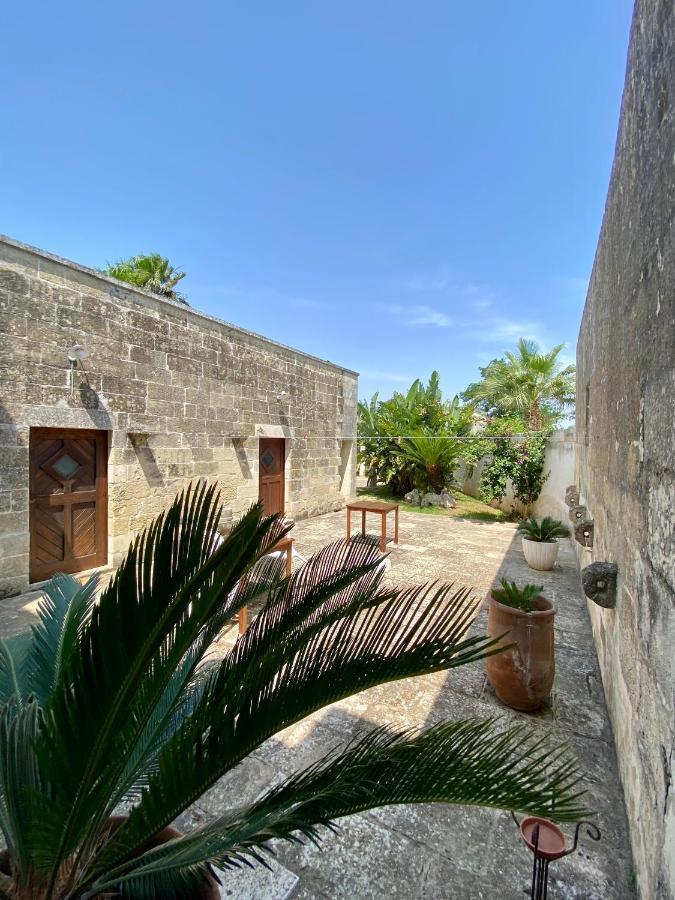 Masseria Montanari Carpignano Salentino Bagian luar foto