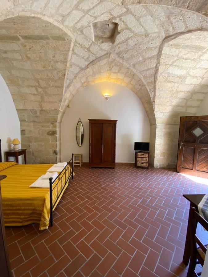 Masseria Montanari Carpignano Salentino Bagian luar foto