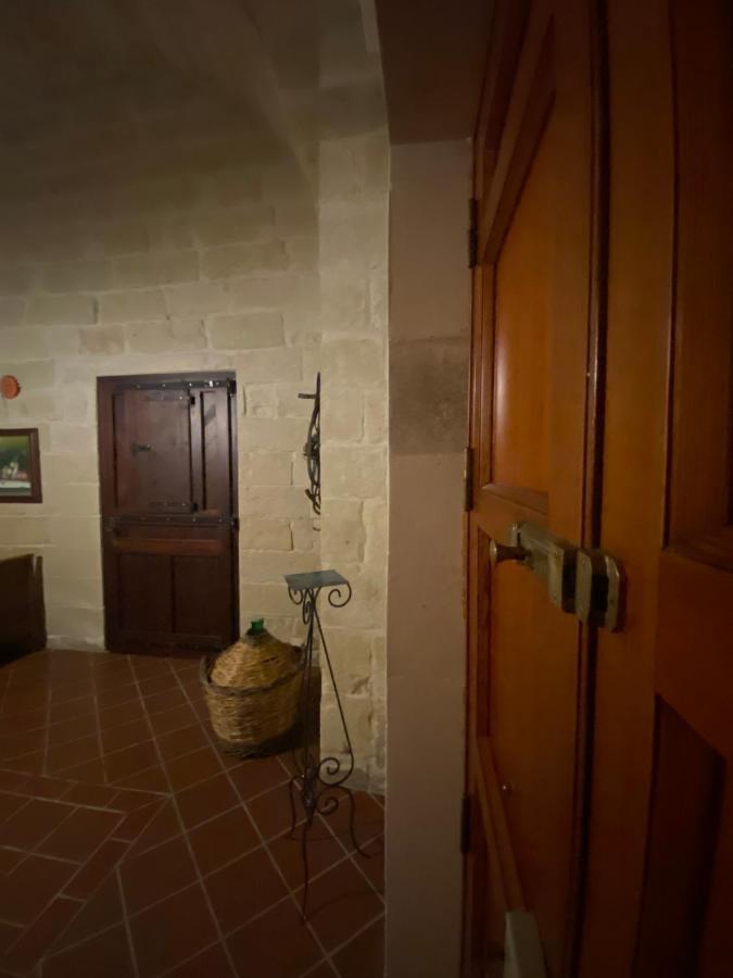 Masseria Montanari Carpignano Salentino Bagian luar foto